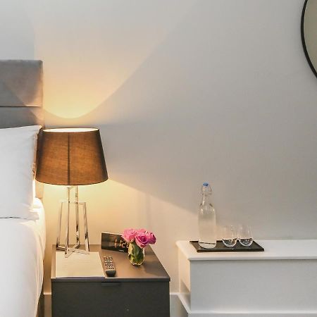 The Westerly London Ngoại thất bức ảnh