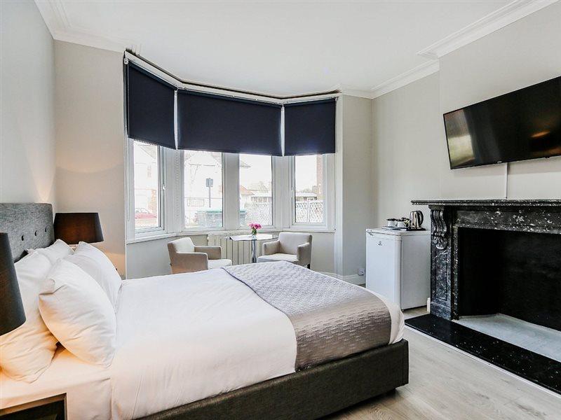 The Westerly London Ngoại thất bức ảnh