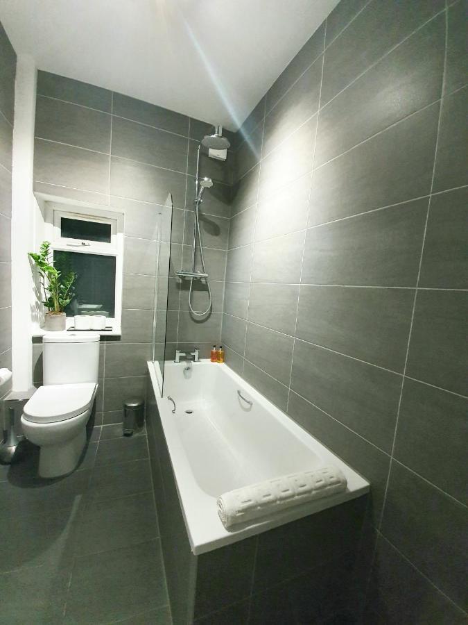 The Westerly London Ngoại thất bức ảnh