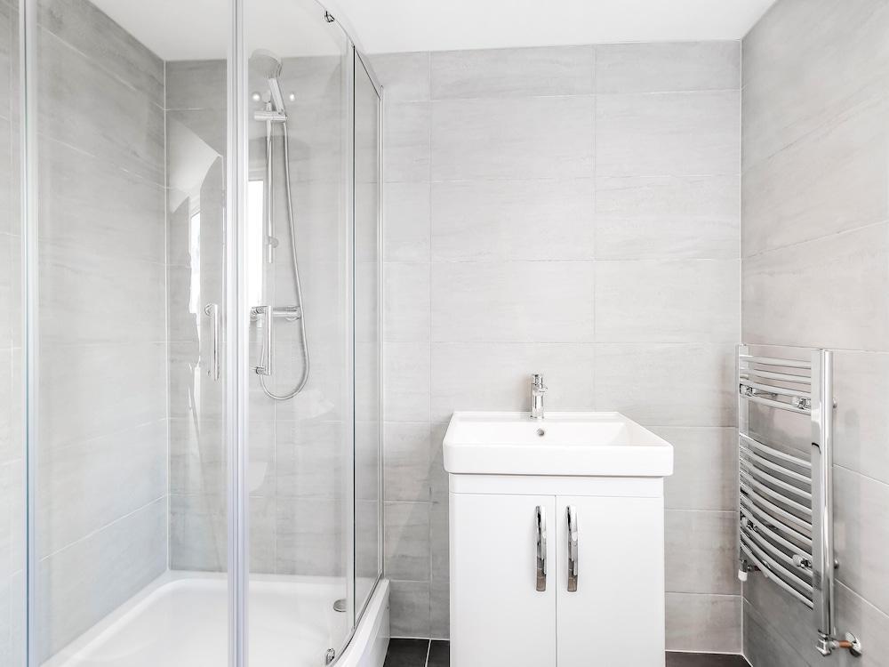The Westerly London Ngoại thất bức ảnh
